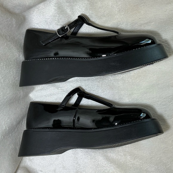 NEW Steve Madden “J-Fiddle” Black Patent Leather Platform Mary Janes NWT - Picture 6 of 8